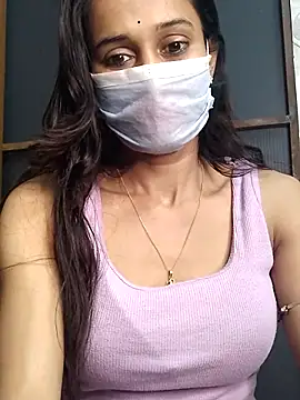 Snapshot of Oleevia chatting on 02/20/26, 09:21 Oleevia online show from 02/20/26, 09:21