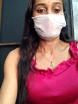 Snapshot of Oleevia chatting on 02/24/26, 08:56 Oleevia online show from 02/24/26, 08:56