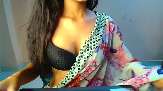 Snapshot of Chandani-Love chatting on 05/03/26, 03:56 Chandani-Love online show from 05/03/26, 03:56