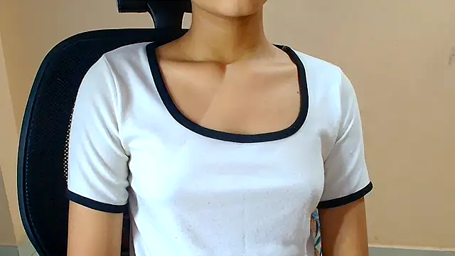 Chandani-Love online show from 06/27/26, 12:44