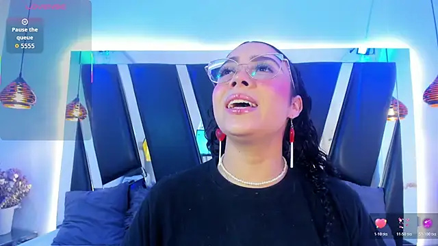 antonelllepiercee online show from 11/06/25, 11:11