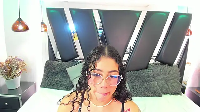 antonelllepiercee online show from 11/23/25, 11:32