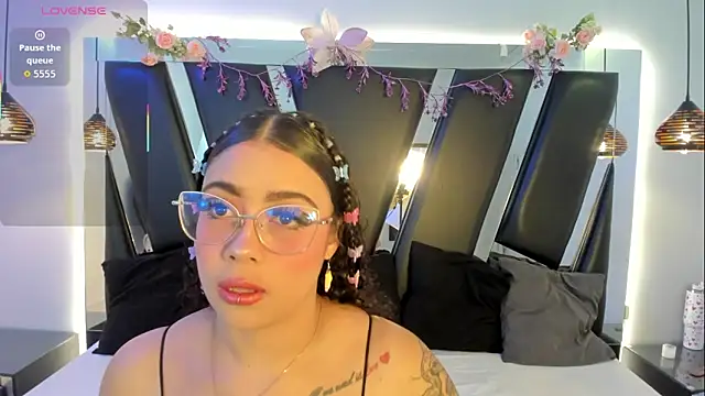 antonelllepiercee online show from 03/31/26, 11:32