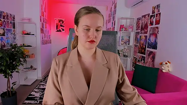 KellyPoter online show from 10/03/25, 09:50