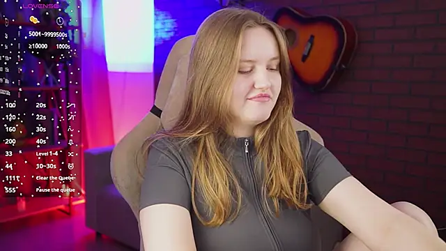 KellyPoter online show from 10/26/25, 05:57