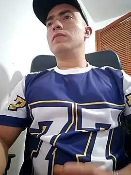 dragon1006 online show from 04/15/26, 10:43