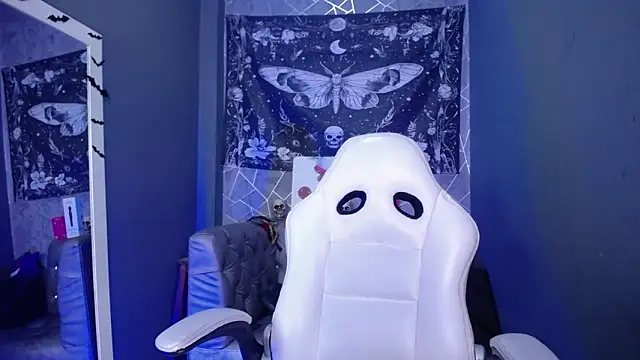 amelierouss online show from 02/11/26, 05:23