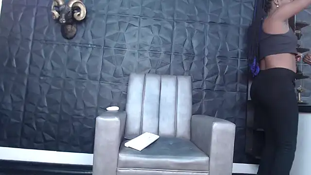 Hanna Fox 69 online show from 03/23/25, 05:54