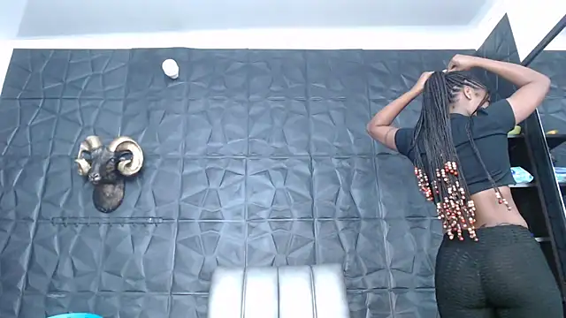 Hanna Fox 69 online show from 09/10/25, 10:15