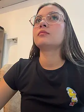 Snapshot of rapunzel069 chatting on 07/19/26, 08:34 rapunzel069 online show from 07/19/26, 08:34