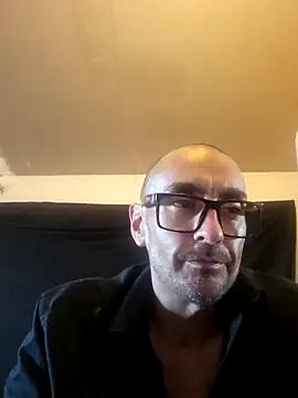 Pumpndeep online show from 11/10/25, 09:14