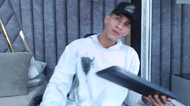 JakeMoxley online show from 03/21/25, 01:01