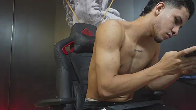 JakeMoxley online show from 12/03/25, 12:47