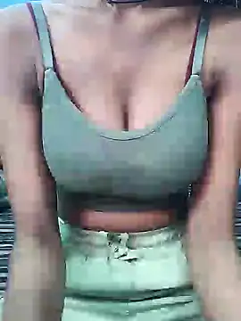 Snapshot of Anarkali900 chatting on 01/13/25, 06:49 Anarkali900 online show from 01/13/25, 06:49