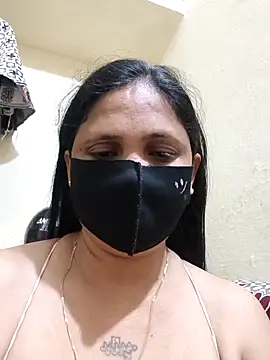 Snapshot of Neha8923 chatting on 05/19/26, 04:57 Neha8923 online show from 05/19/26, 04:57
