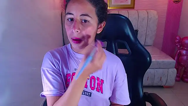 paris sub1  online show from 09/23/25, 12:52