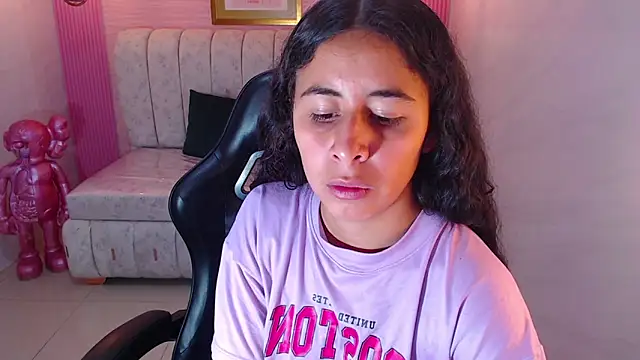 paris sub1  online show from 10/30/25, 01:01