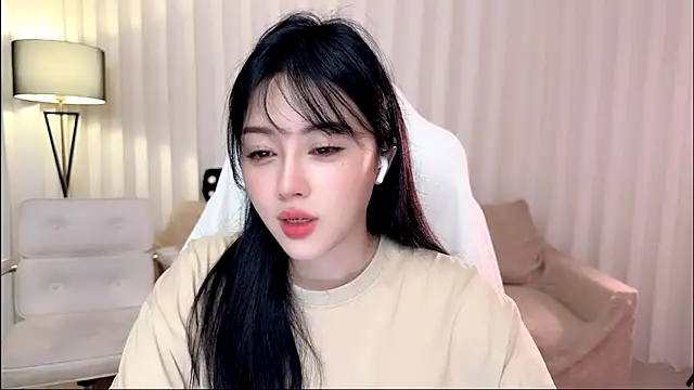 Snapshot of K-moumou chatting on 05/07/26, 04:01 K-moumou online show from 05/07/26, 04:01