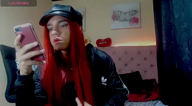 Snapshot of Angiee_Ts chatting on 01/28/25, 03:57 Angiee Ts online show from 01/28/25, 03:57