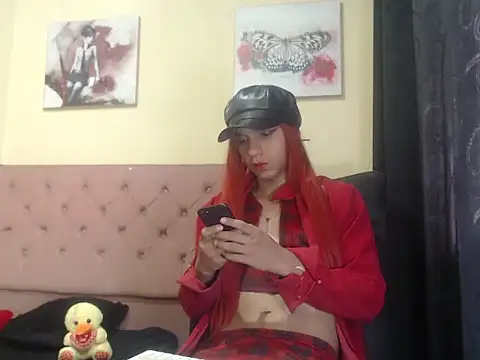 Snapshot of Angiee_Ts chatting on 09/17/25, 12:29 Angiee Ts online show from 09/17/25, 12:29