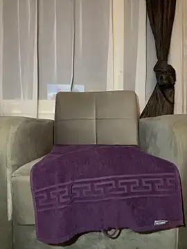 Snapshot of Haariglang chatting on 11/19/25, 05:40 Haariglang online show from 11/19/25, 05:40