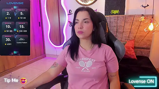 tatiana sc online show from 10/18/25, 12:17