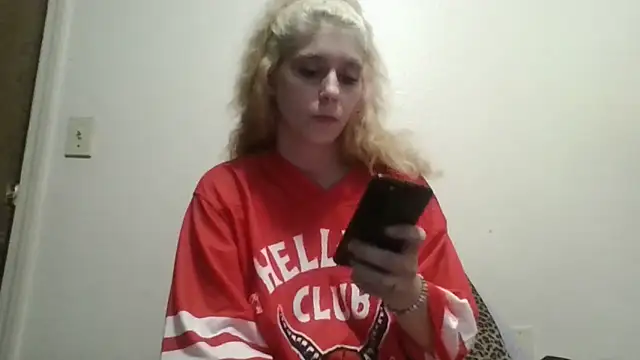 Prettypixie113 online show from 02/26/26, 03:05