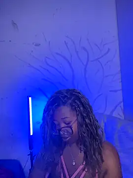 Snapshot of Daniela518 chatting on 11/09/25, 04:44 Daniela518 online show from 11/09/25, 04:44