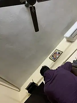 Zzz38io online show from 12/17/24, 12:00