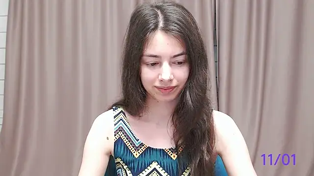 Snapshot of sweet_sweet_angel chatting on 01/11/25, 08:21 sweet sweet angel online show from 01/11/25, 08:21