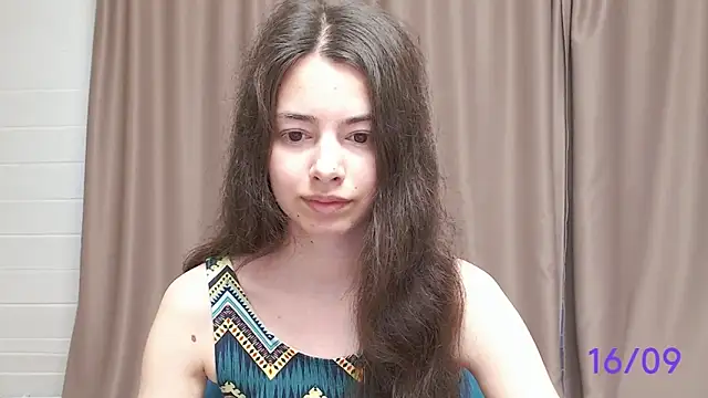 Snapshot of sweet_sweet_angel chatting on 09/16/25, 08:48 sweet sweet angel online show from 09/16/25, 08:48