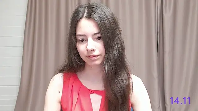 Snapshot of sweet_sweet_angel chatting on 11/14/25, 02:38 sweet sweet angel online show from 11/14/25, 02:38