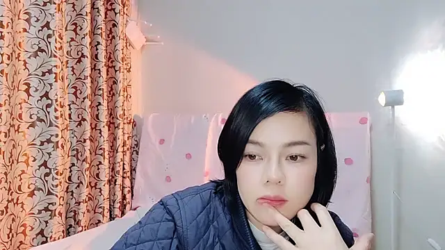 Linda-LL online show from 03/05/25, 12:00