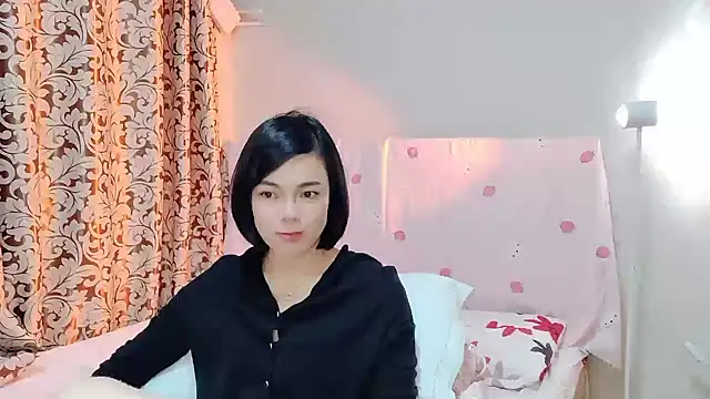 Linda-LL online show from 03/15/25, 12:24