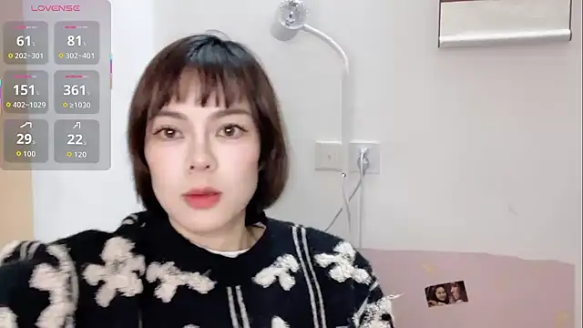 Linda-LL online show from 11/12/25, 11:43