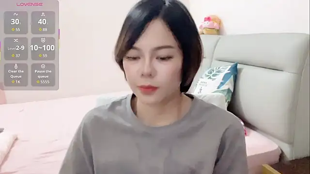 Linda-LL online show from 05/06/26, 12:21