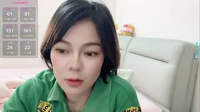 Linda-LL online show from 05/09/26, 03:06