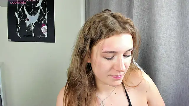 Eva toy online show from 03/12/25, 09:23