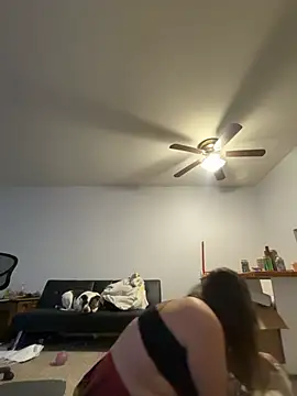 IvanaPlenty online show from 04/05/26, 01:52