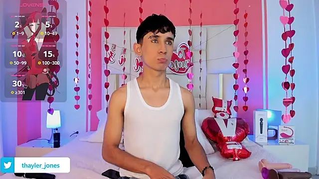 Thayler jones online show from 02/11/25, 11:32