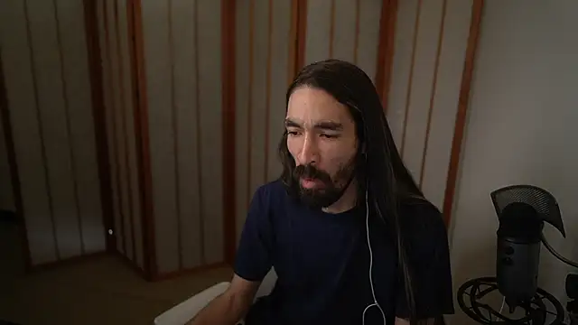 Your Ice cream online show from 11/11/25, 01:22