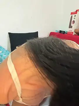 paisitahot1975 online show from 02/10/26, 12:37