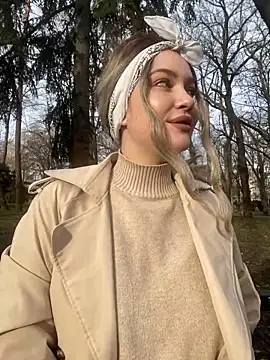 KikiWatson online show from 12/23/24, 07:17