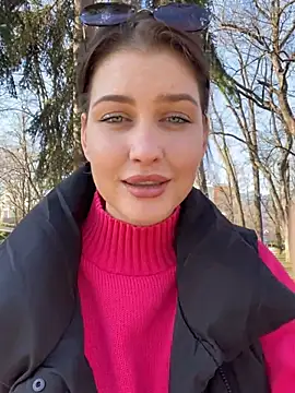 KikiWatson online show from 01/30/25, 11:11