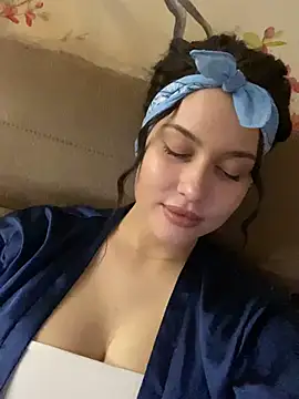 KikiWatson online show from 02/27/25, 05:04