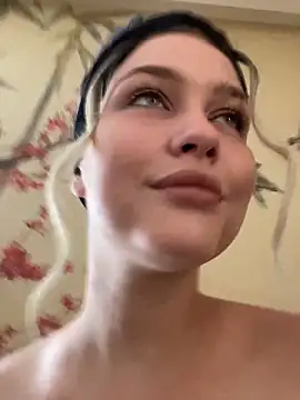 KikiWatson online show from 03/14/25, 12:07