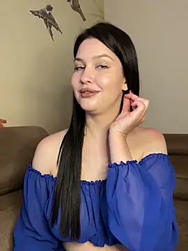 KikiWatson online show from 03/19/25, 11:06