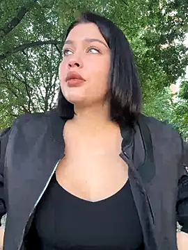 KikiWatson online show from 09/13/25, 06:02