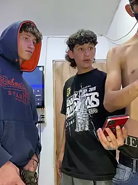 LatinBoysxxx online show from 02/02/25, 09:02