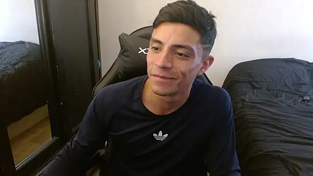 kv   xxx  online show from 09/16/25, 03:57